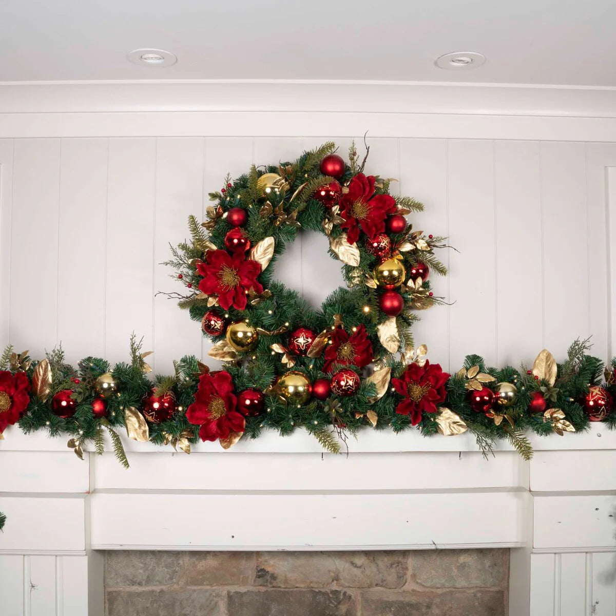 9 ft. Artificial Christmas Garland with Lights - Golden Leaf Red Magnolia - 9 Foot