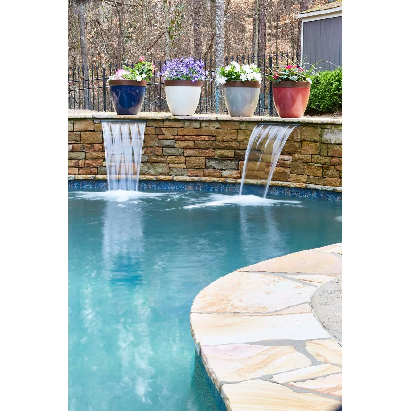 Southern Patio Hornsby Resin Planter