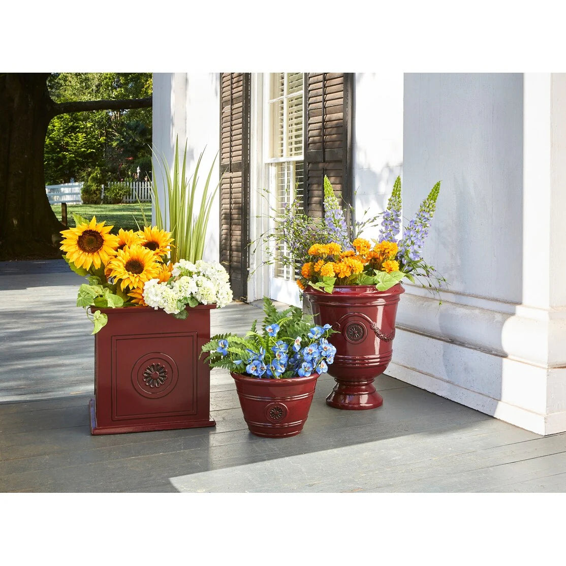 Southern Patio Colony 16-inch Square Country Planter