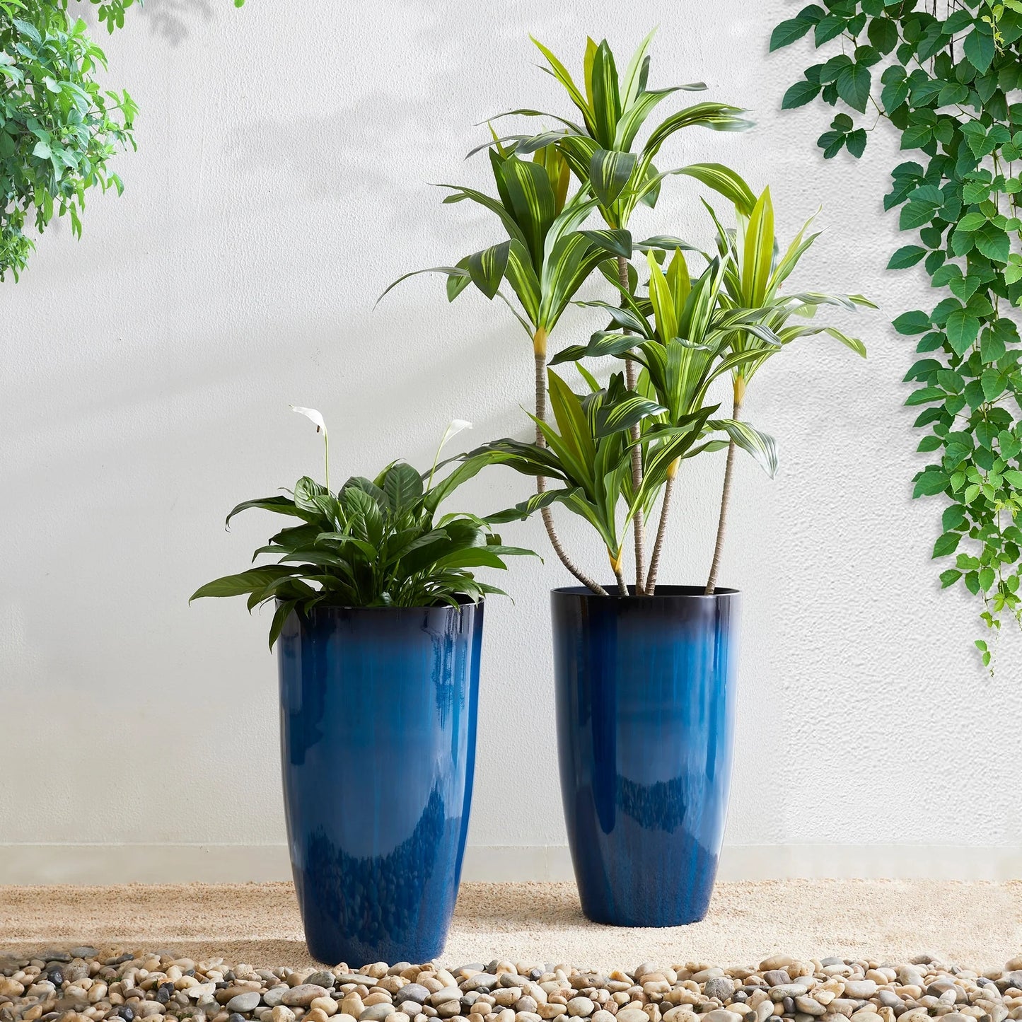 Glitzhome 23.5"H Set of 2 Oversized Gradient Blue/Green Tall Plastic Planter