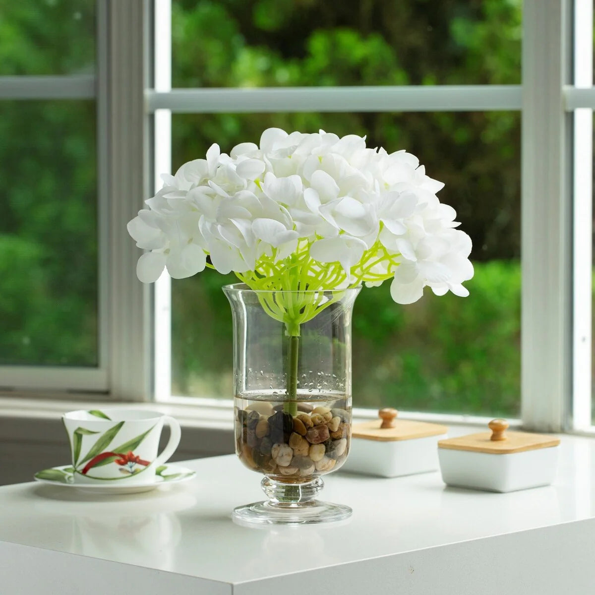 Real Touch Hydrangea Flower in Clear Glass Vase with Acrylic Water for Home Office Wedding Decoration