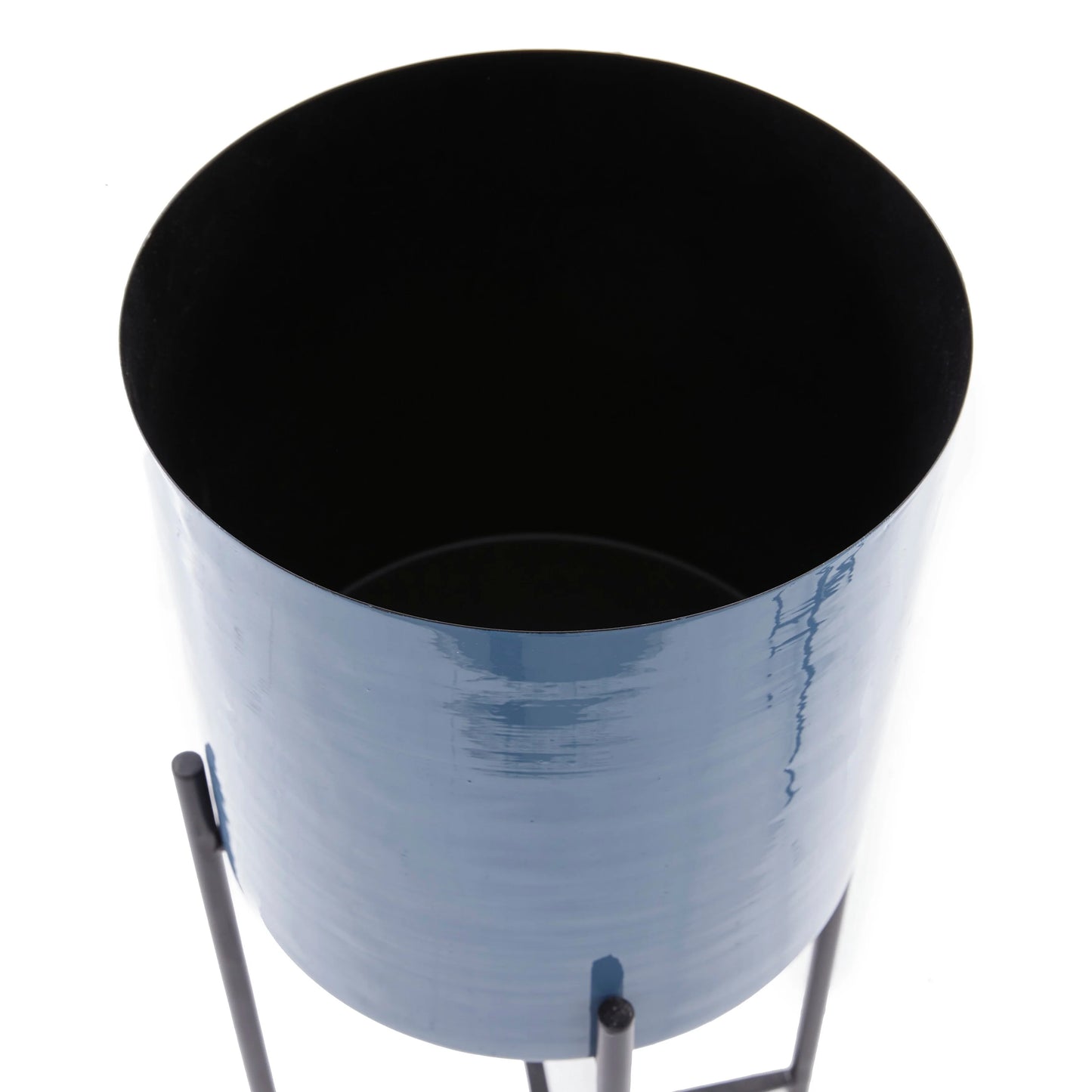 CosmoLiving by Cosmopolitan Metal Contemporary Planter (Set of 2) - S/2 24", 21"H