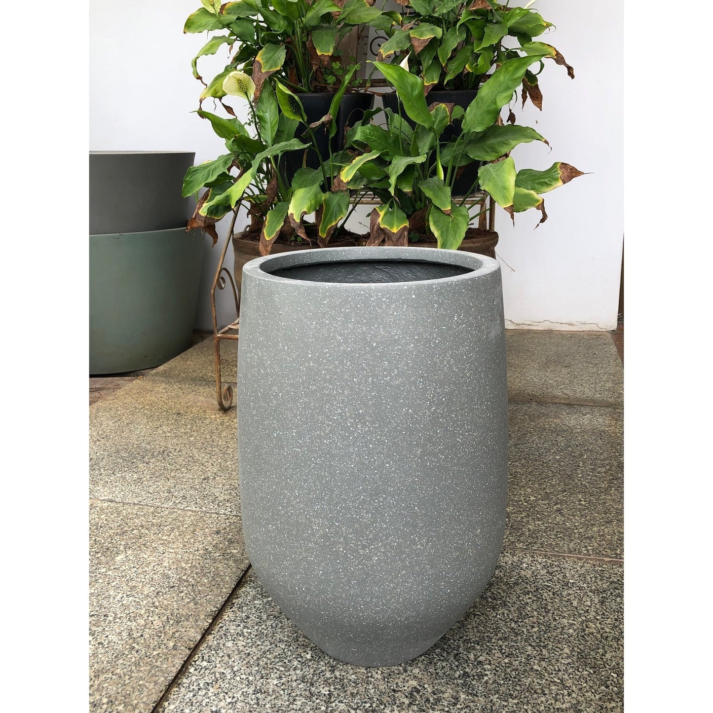 DreamPatio Garden Grove 1-Piece Fiberstone Planter