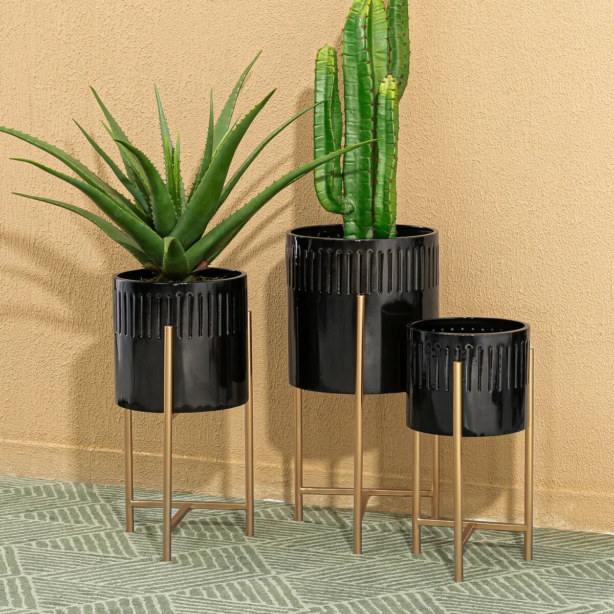 Glitzhome Set of 3 Modern Metal Cachepot Planters with Stands Plant Flower Pot Indoor Outdoor