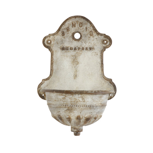 Metal Wall-Mounted Planter