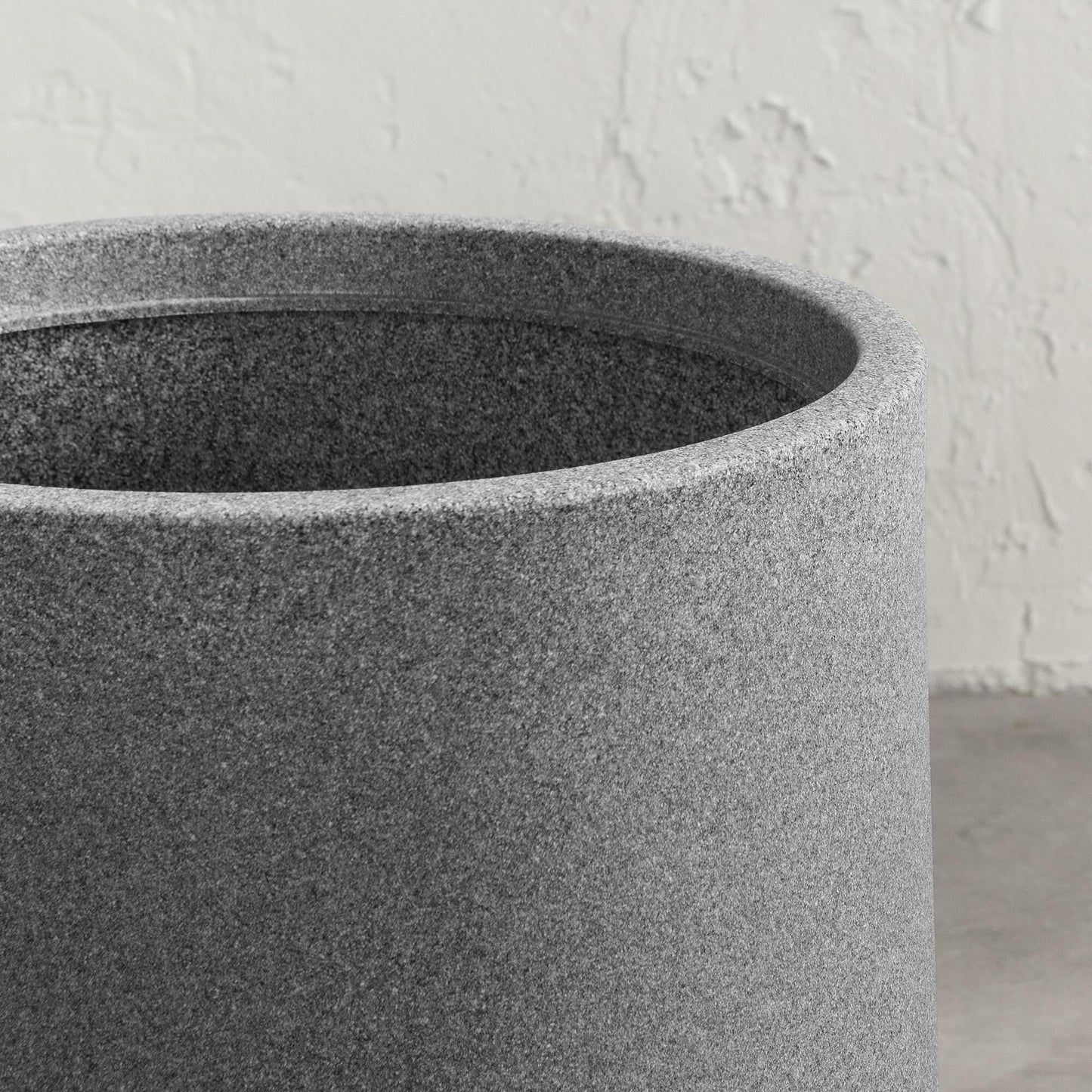 South Shore Dalya Planter