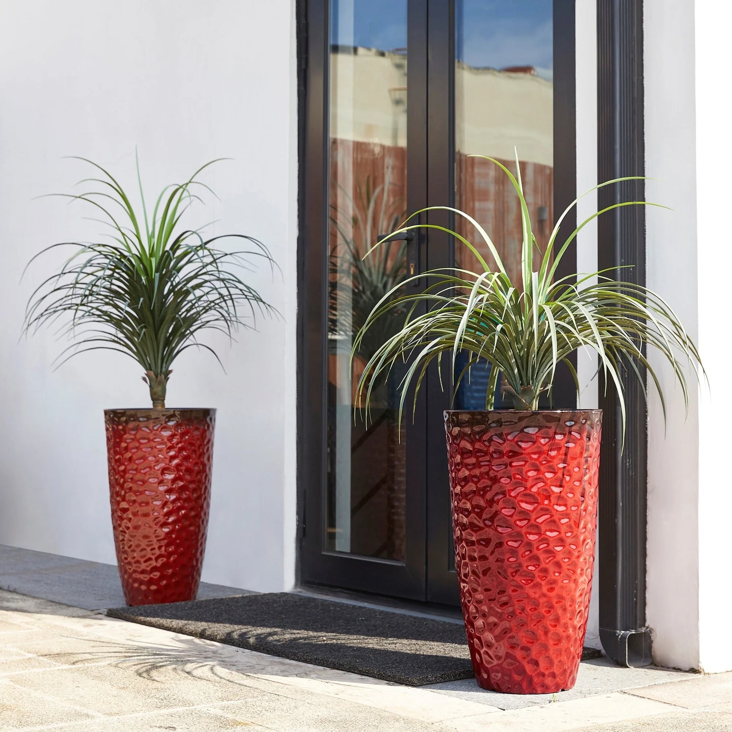 Glitzhome 23.75"H Set of 2 Oversized Eco-Friendly PP and Stone Honeycomb Textured Blue/Green/Red Tall Plastic Planter