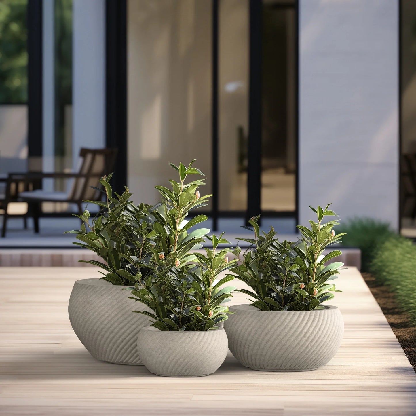 Textured Concrete Round Plant Pots / Large Indoor and Outdoor flower Planters