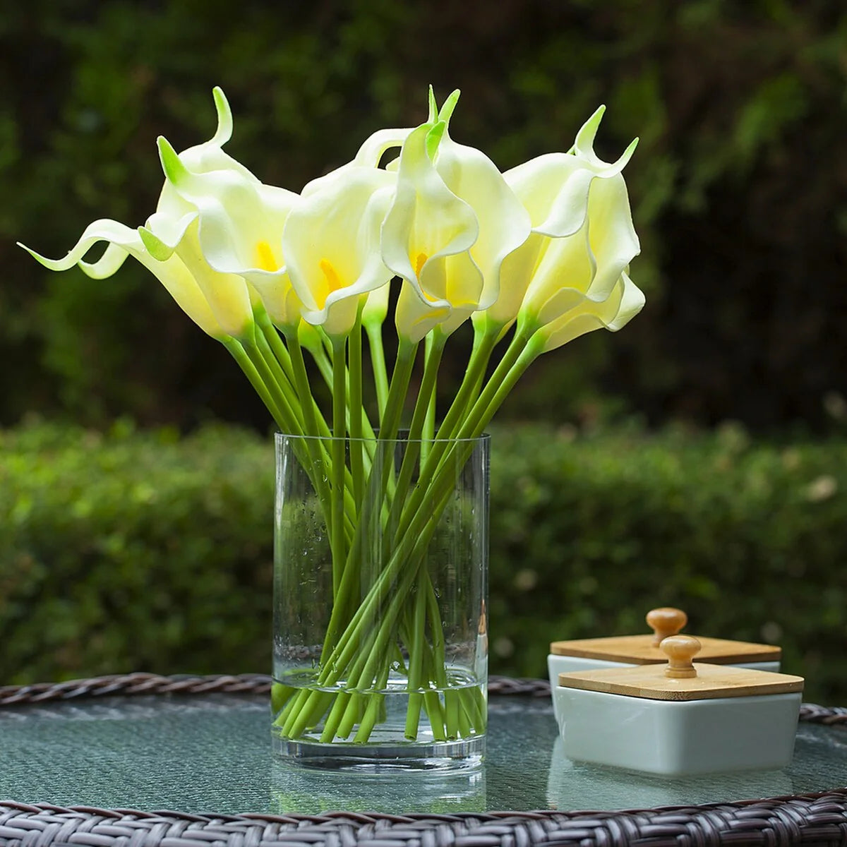 Enova Home 20 Pieces Real Touch Faux Calla Lily Artificial Flowers in Vase with Faux Water for Dining Table Decor, Wedding Event