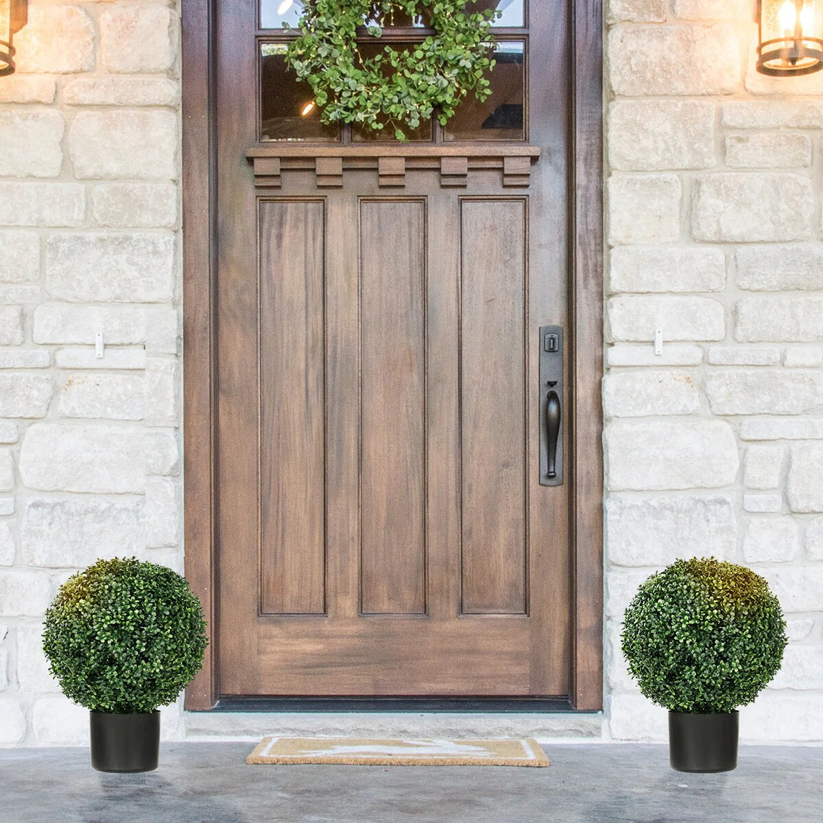 HOMCOM Set of 2 20.5" Artificial Ball Boxwood Topiary Trees with Pot