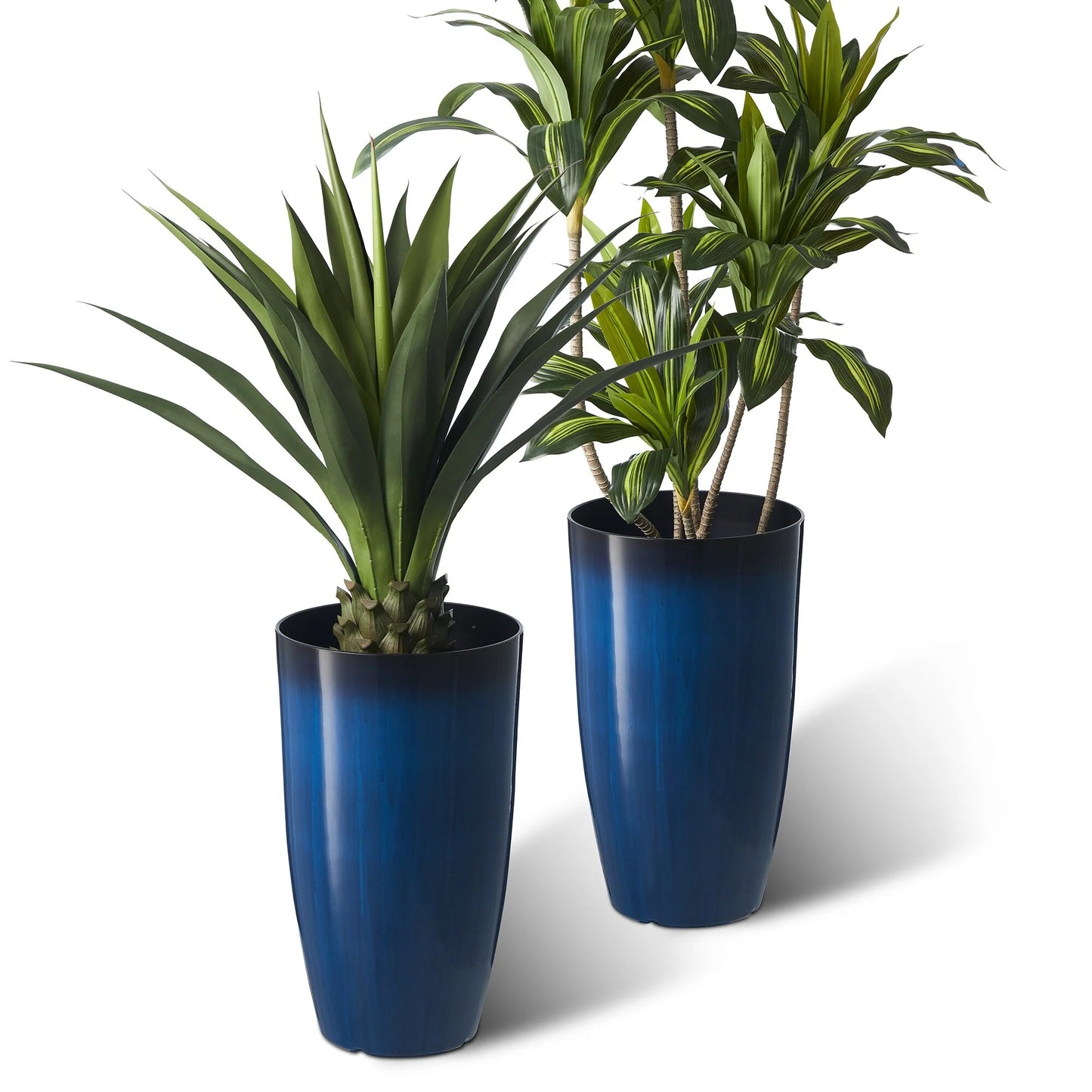 Glitzhome 23.5"H Set of 2 Oversized Gradient Blue/Green Tall Plastic Planter