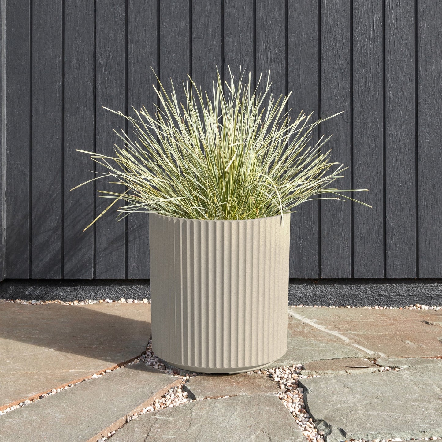 Veradek Demi Series Demi Round Planter