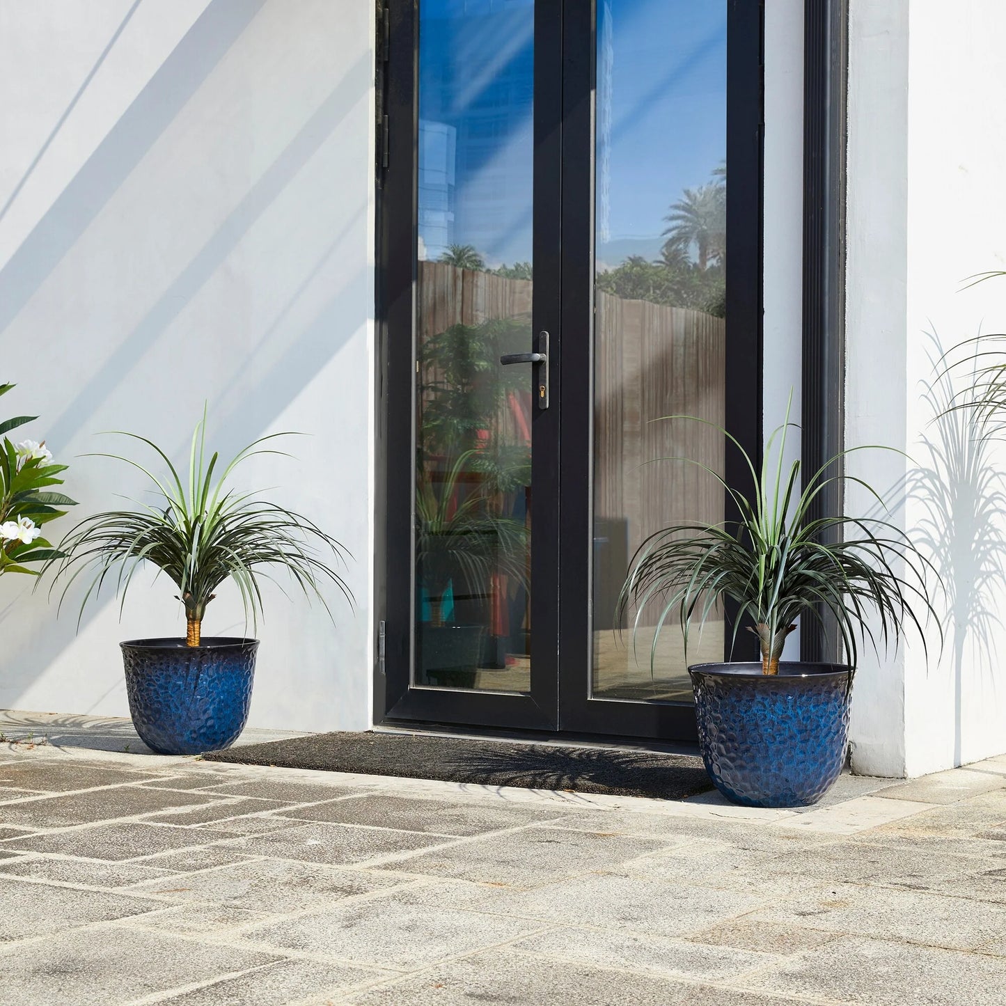 Glitzhome Honeycomb Textured Blue Green Faux Ceramic Pot Plastic Planter(Set of 2 / Set of 3)