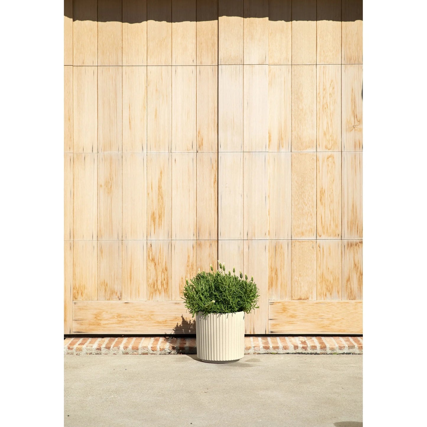 Veradek Demi Series Demi Round Planter