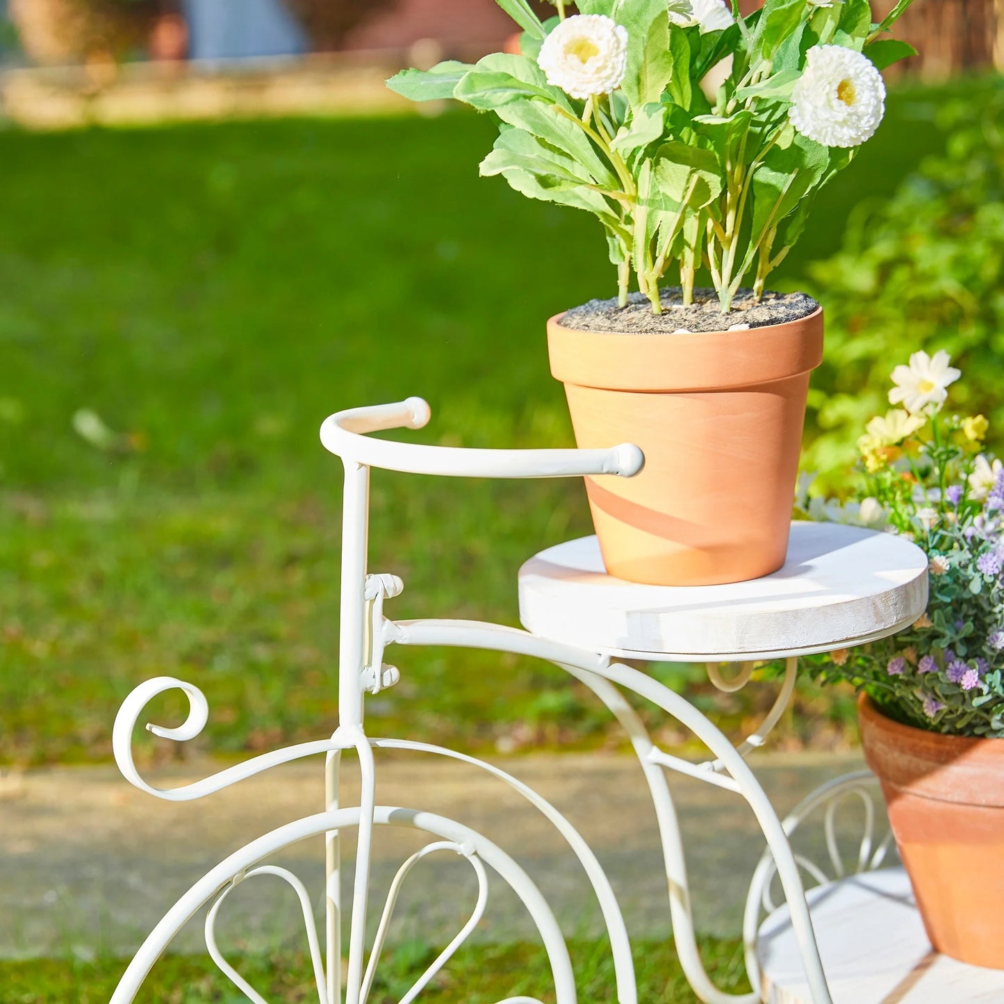 Glitzhome 24"L Spring Metal Tricycle Planter Stands Flower Pot Cart with Wood Trays