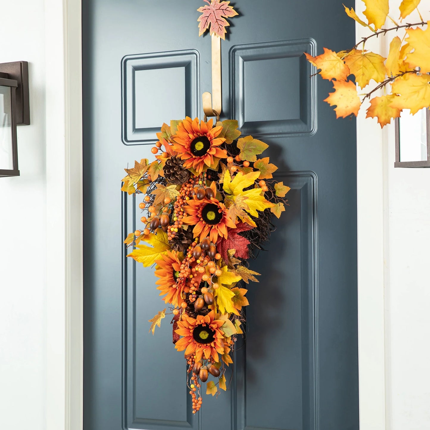 Glitzhome 26"H Fall Sunflower Pumpkin Lotus Leaf Teardrop Swag for Thanksgiving