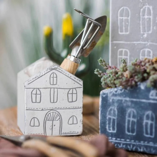 RusticReach TinyHome Clay Planters