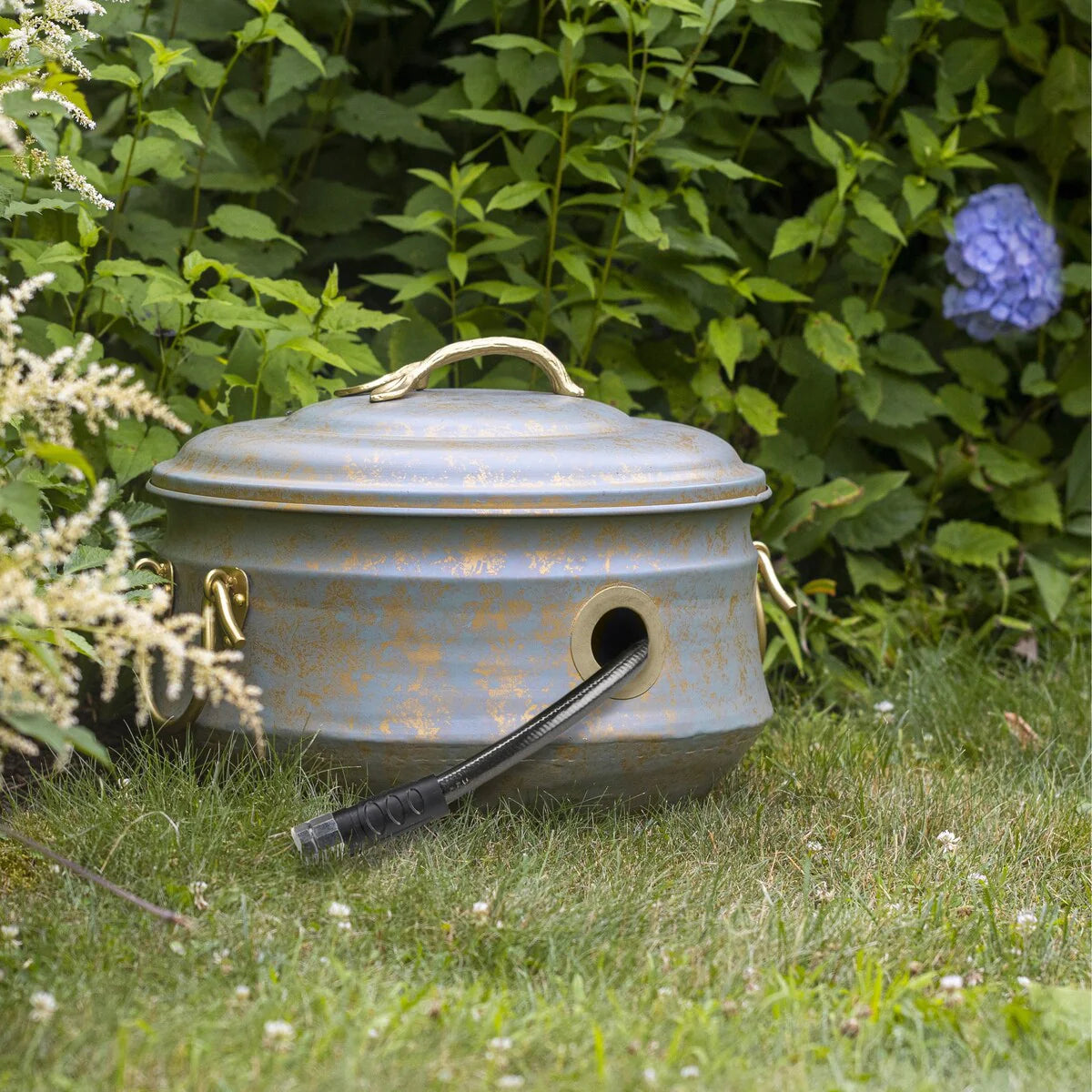 Sedona Hose Pot with Lid, Brass Accents by Good Directions