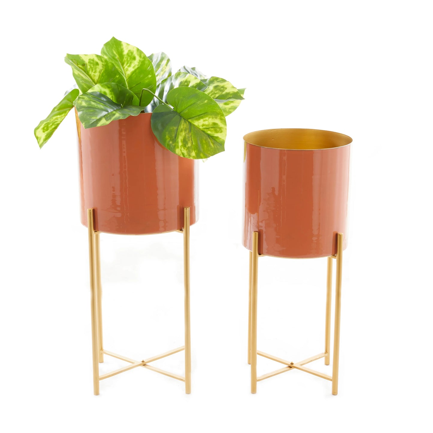 CosmoLiving by Cosmopolitan Metal Contemporary Planter (Set of 2) - S/2 24", 21"H