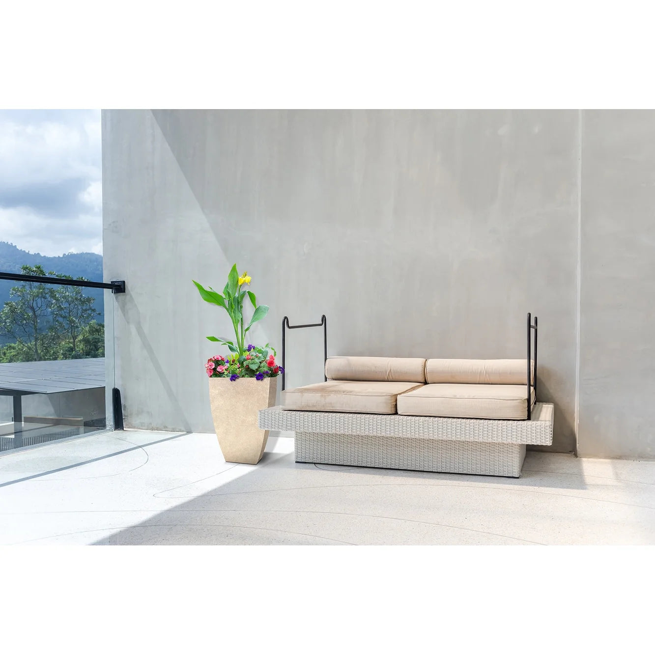 Southern Patio Newland Square Planter