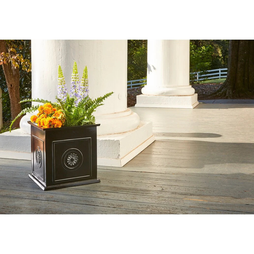 Southern Patio Colony 16-inch Square Country Planter
