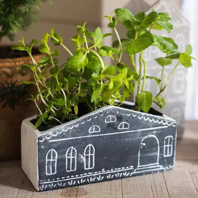RusticReach TinyHome Clay Planters