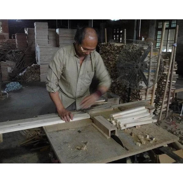 Handmade Porcelain 16-inch Blue and White Ladies Fishbowl (China) - 16.25"W x 16.25"D x 12.5"H