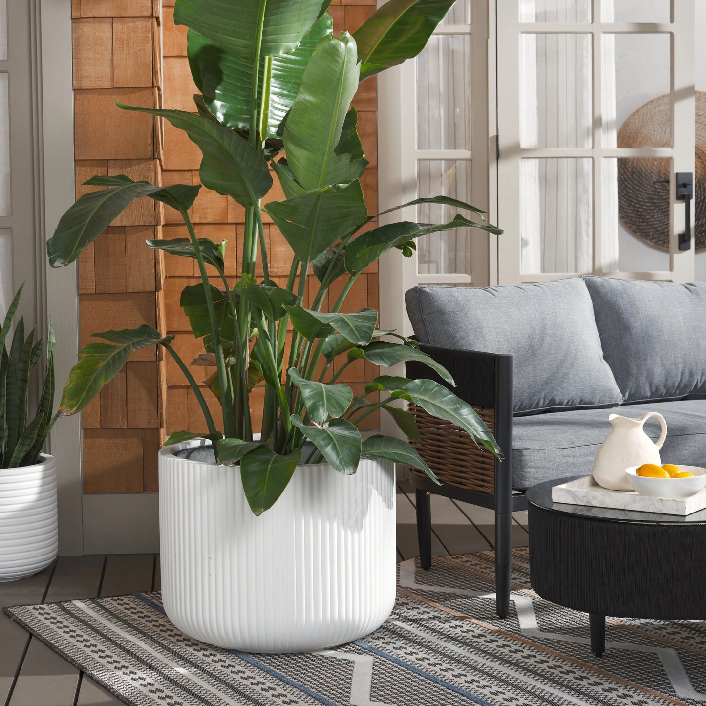 SAFAVIEH Outdoor Living Lucca Large Planter Pot - 23"W x 23"D x 18"H