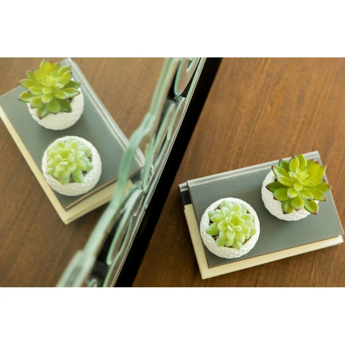 SET OF 2 Artificial Plant in Cement Pineapple Pot - ONE-SIZE