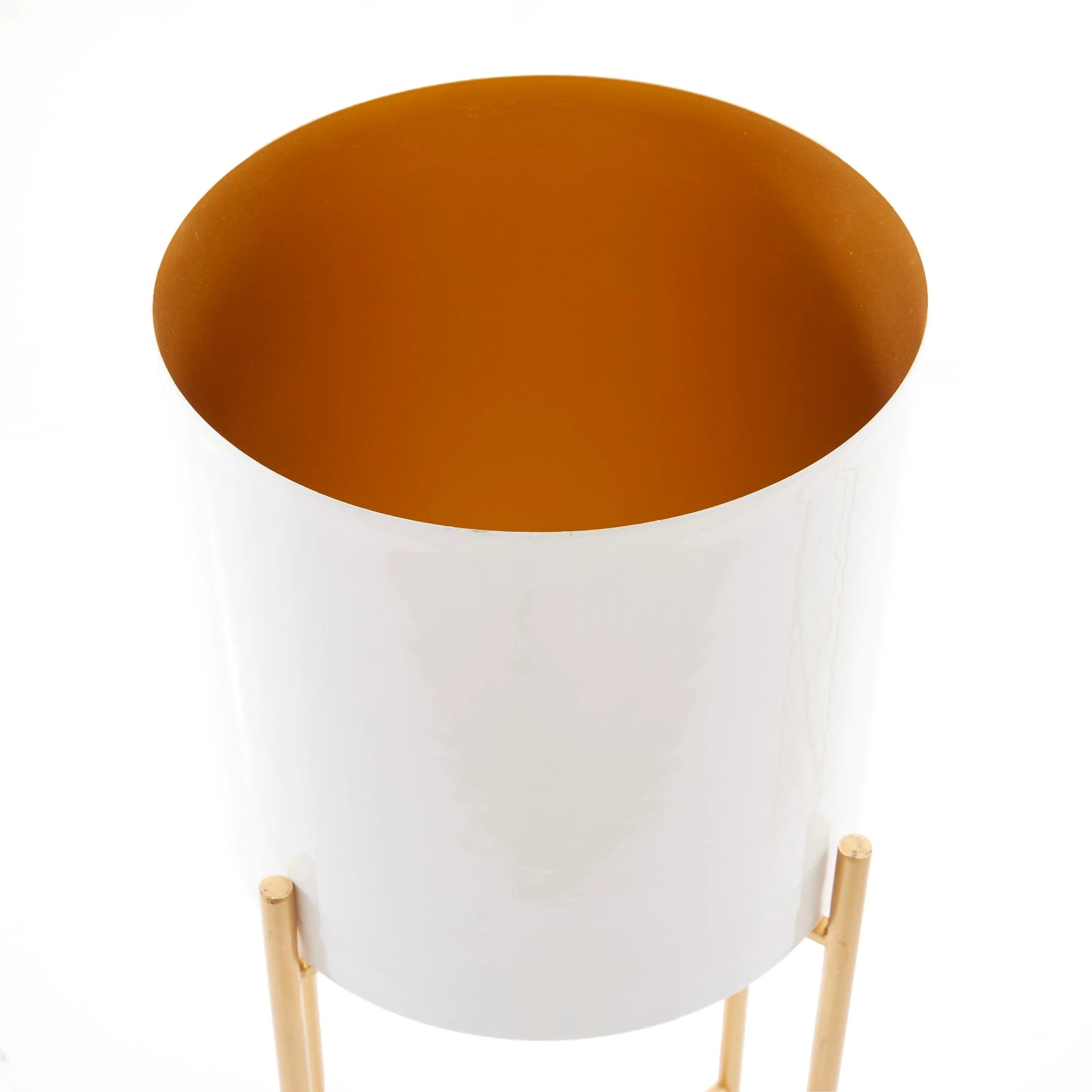 CosmoLiving by Cosmopolitan Metal Contemporary Planter (Set of 2) - S/2 24", 21"H
